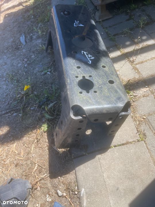 Belka Tył Mocowanie Zaczepu Przyczepy 74 cm - 3