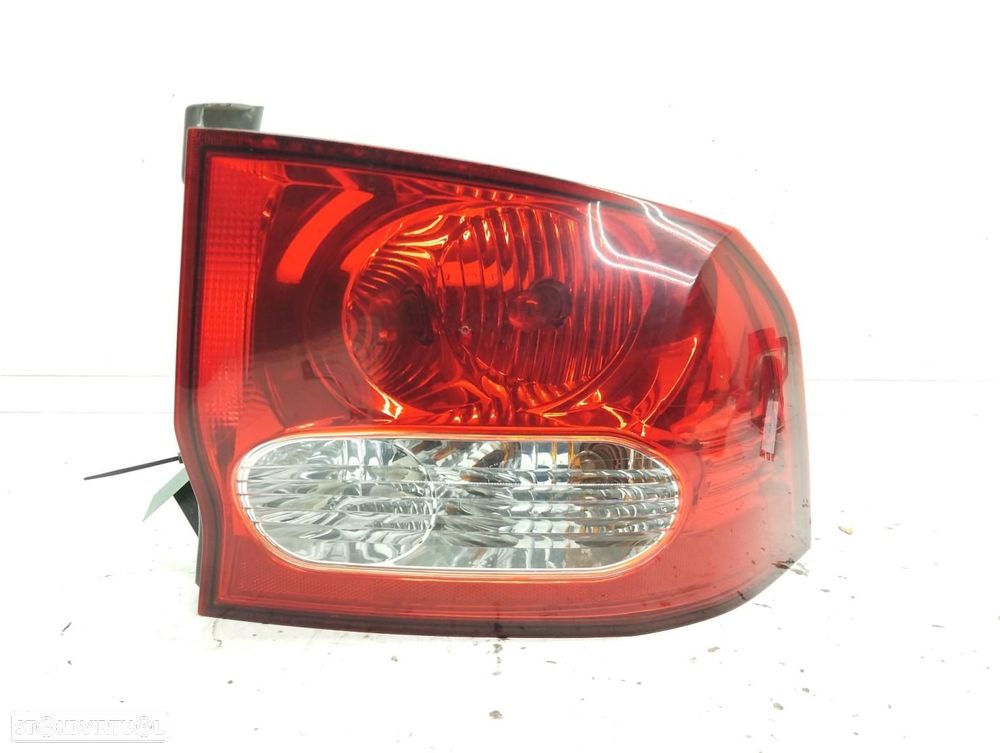 FAROLIM TRASEIRO DIREITO SSANGYONG ACTYON - 1