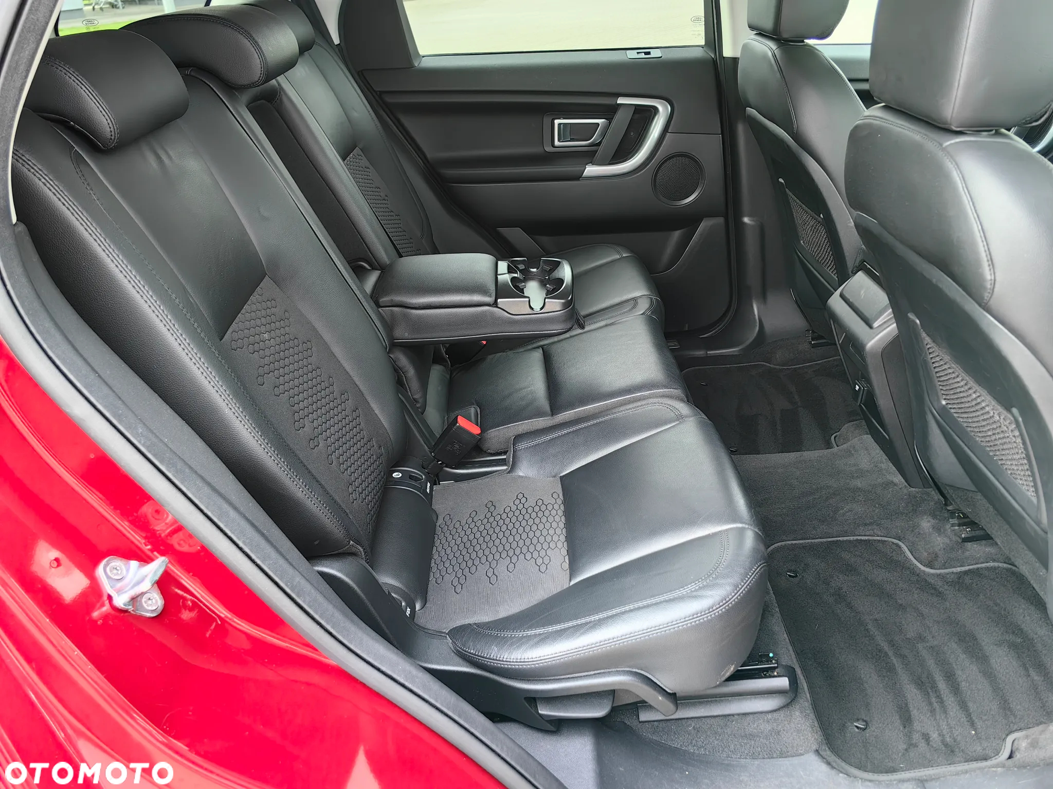 Land Rover Discovery Sport 2.0 TD4 HSE Luxury - 26