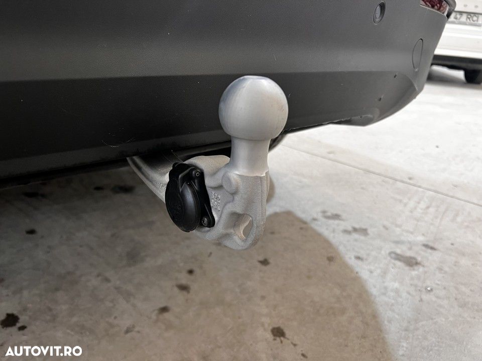 Volkswagen Tiguan - 33