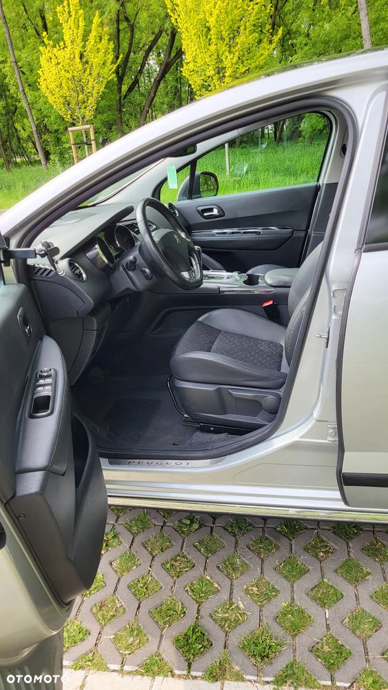 Peugeot 3008 1.6 BlueHDi Active S&S EAT6 - 12