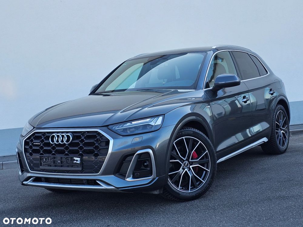 Audi Q5 55 TFSI e Quattro S Line S tronic - 1