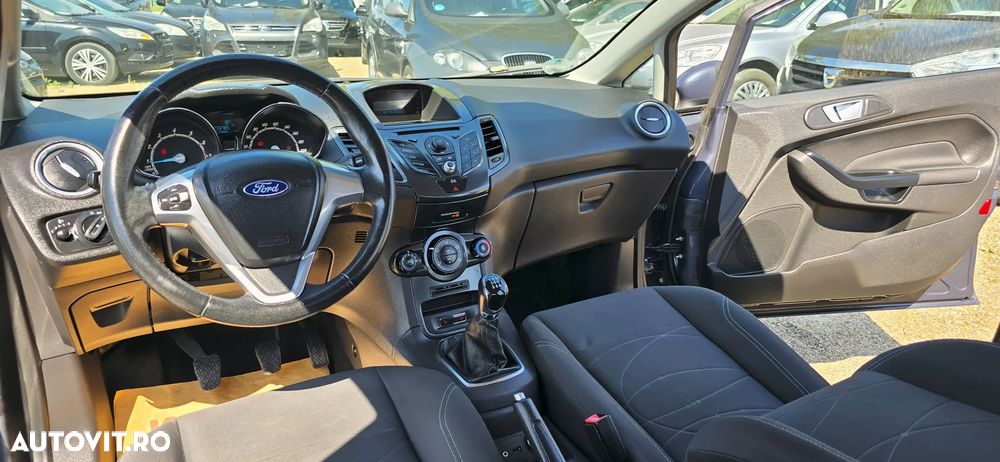 Ford Fiesta 1.25 Champions Edition - 20