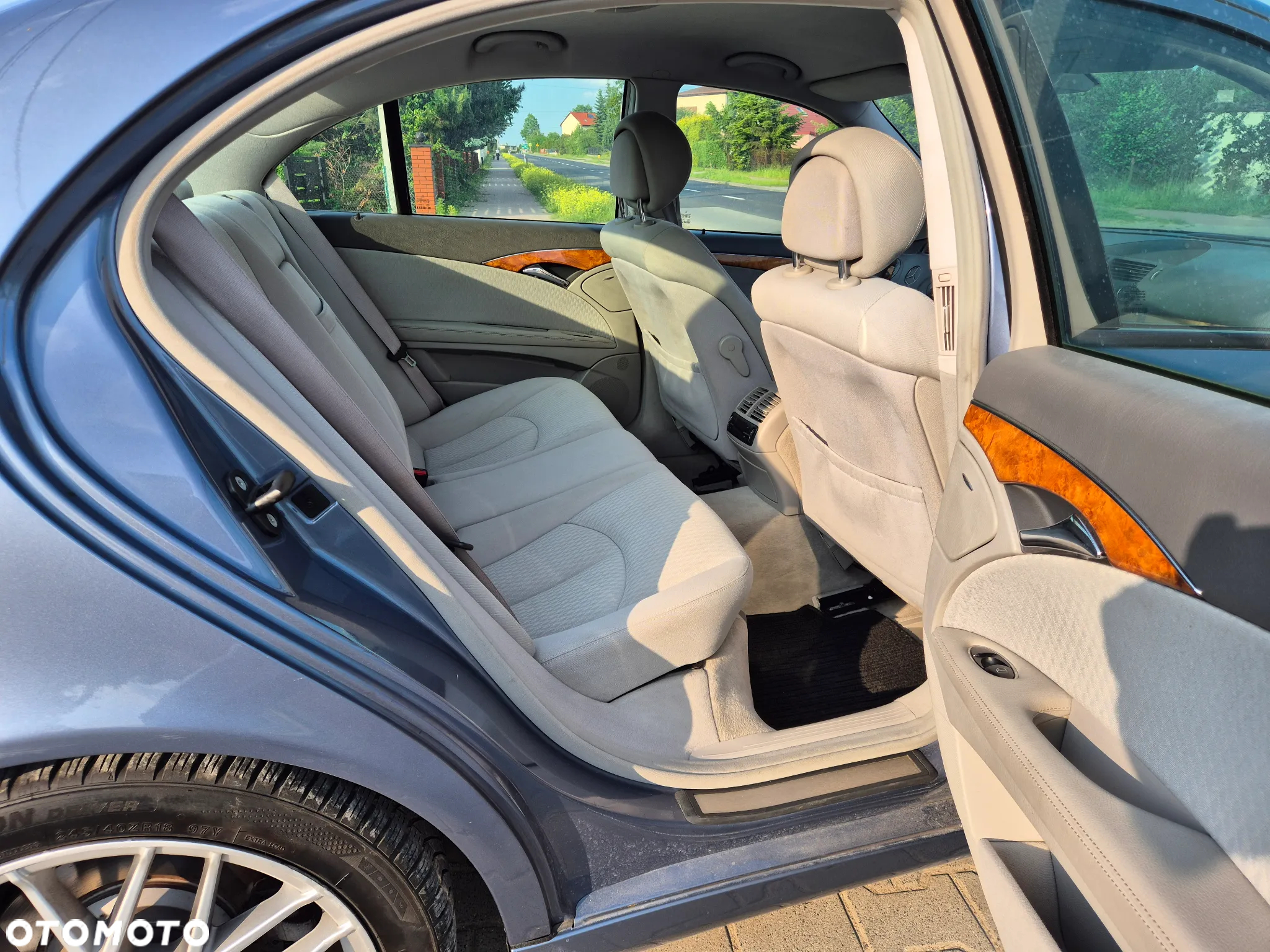 Mercedes-Benz Klasa E 350 Elegance - 15