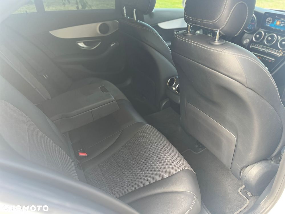 Mercedes-Benz Klasa C 220 d 9G-TRONIC - 12