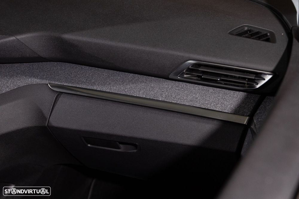 Peugeot 3008 1.6 Hybrid Allure Pack e-EAT8 - 27