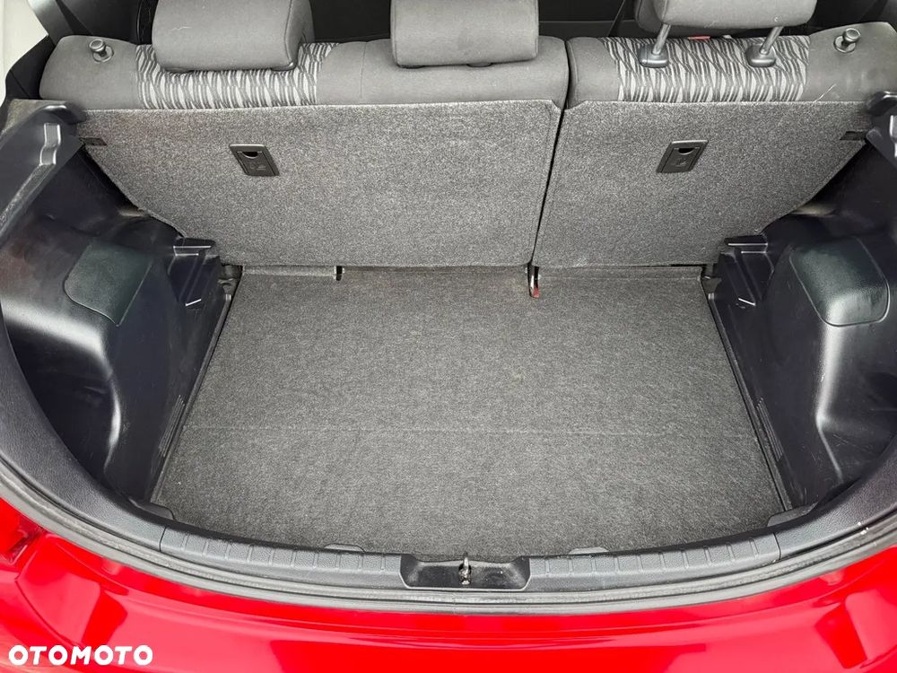 Toyota Yaris - 19