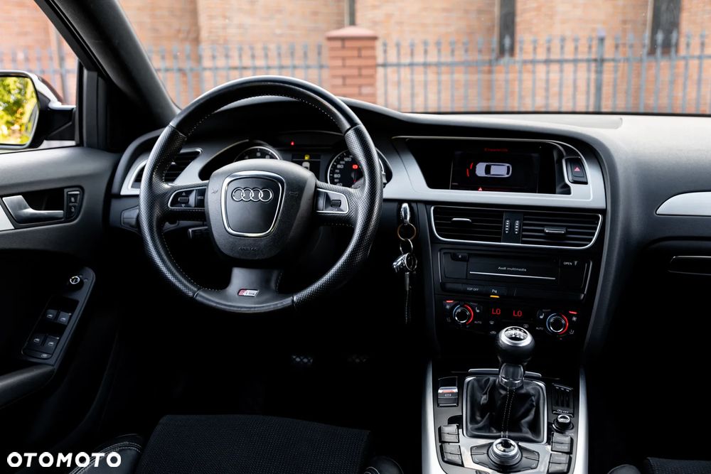 Audi A4 Avant 2.0 TFSI S line Sportpaket (plus) - 23