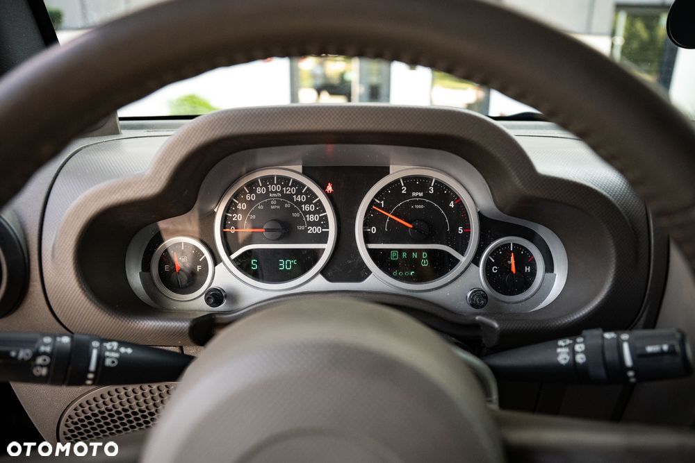 Jeep Wrangler Unlimited 2.8 CRD Rubicon - 16