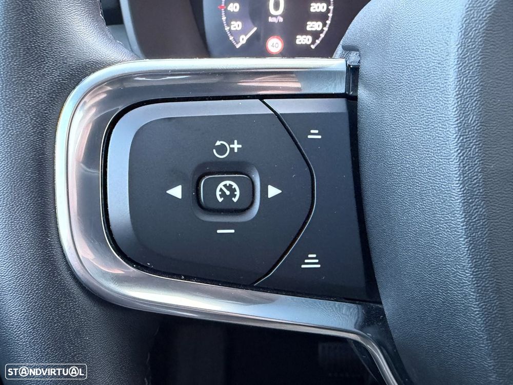 Volvo XC 40 1.5 T5 PHEV Inscription Expression - 33