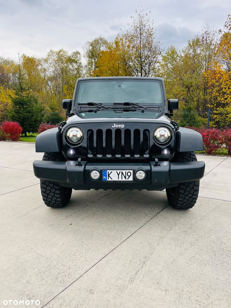 Jeep Wrangler 2015 photo 2
