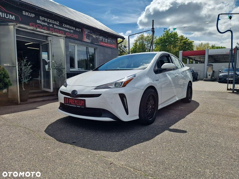 Toyota Prius - 3