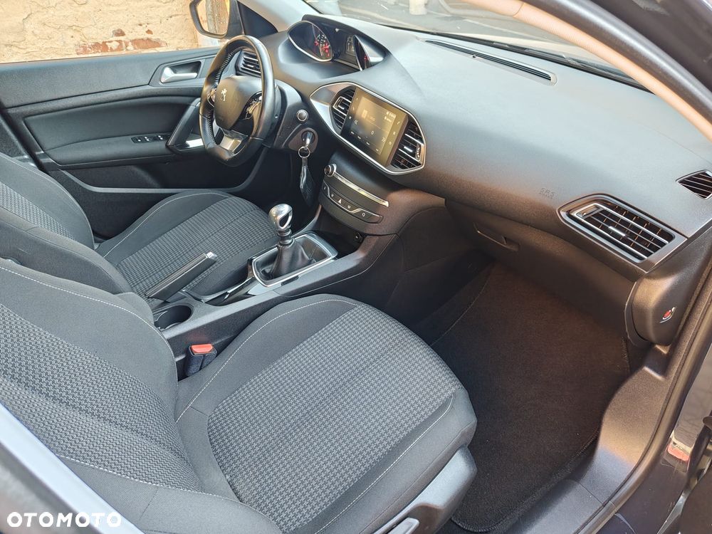 Peugeot 308 - 20