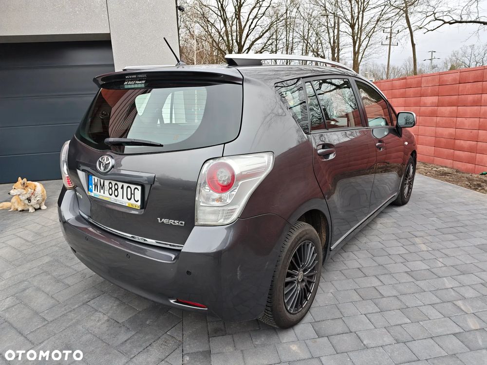 Toyota Verso 2.0 D-4D Sol plus 7os - 17