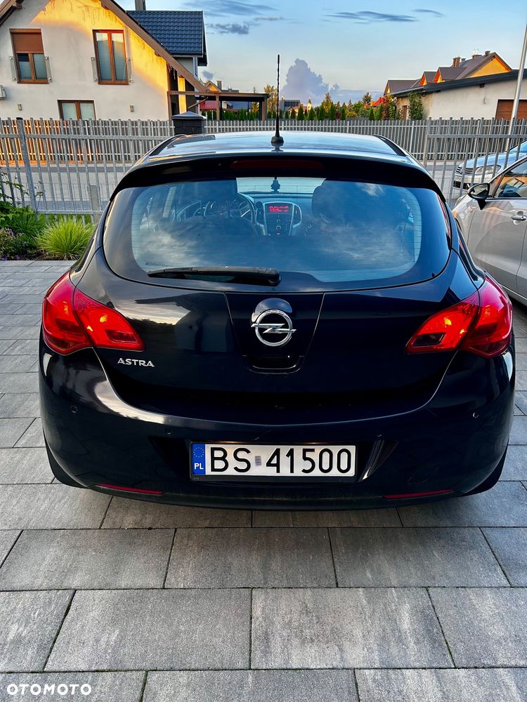Opel Astra 1.6 Enjoy - 4