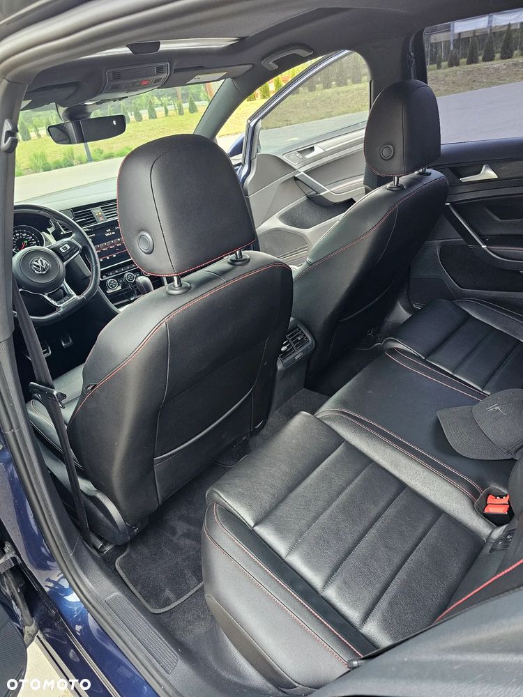 Volkswagen Golf GTI 2.0 TSI OPF DSG Performance - 11