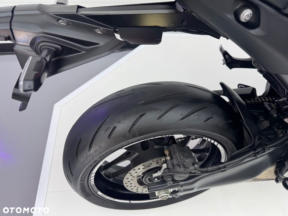 Yamaha MT - 37