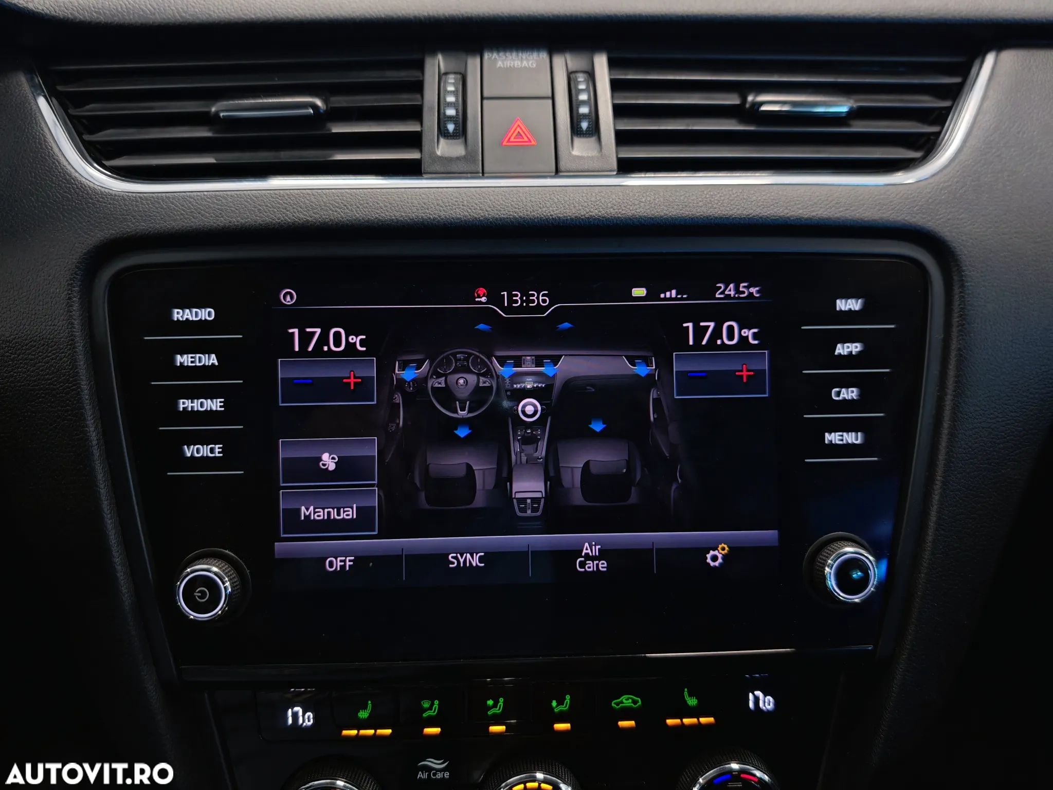 Skoda Octavia Combi Diesel 1.6 TDI DSG Ambition - 11