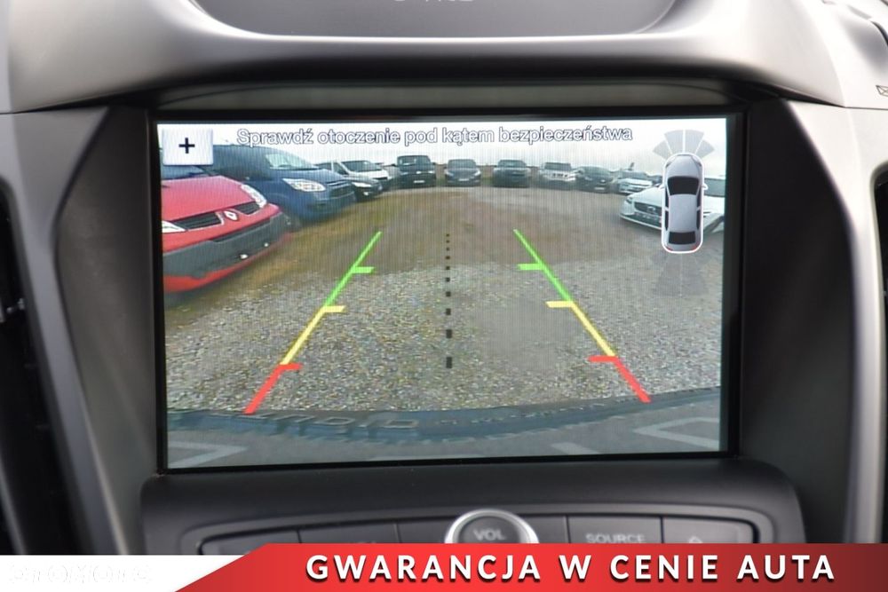 Ford Kuga 1.5 EcoBoost 2x4 Titanium - 16