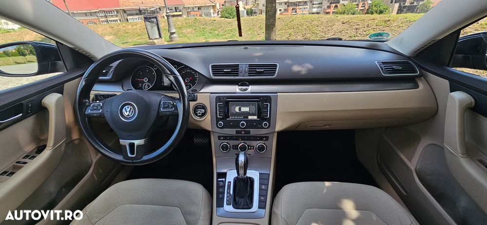 Volkswagen Passat Variant 2.0 TDI DSG BlueMotion Technology Comfortline - 7