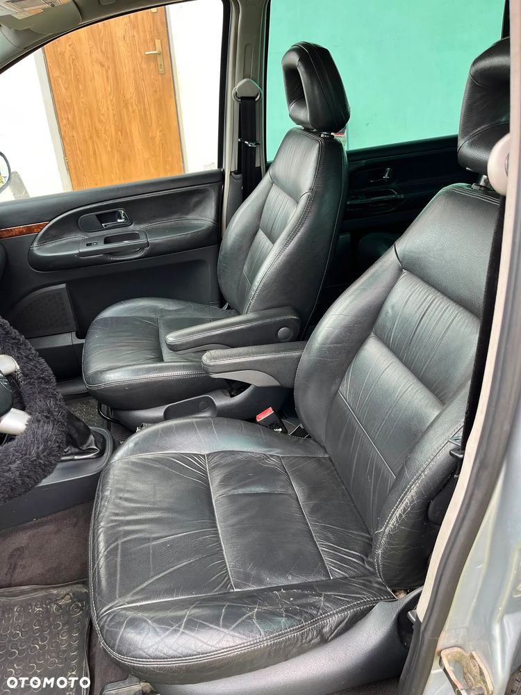 Ford Galaxy 1.9 TDI Ghia X - 2
