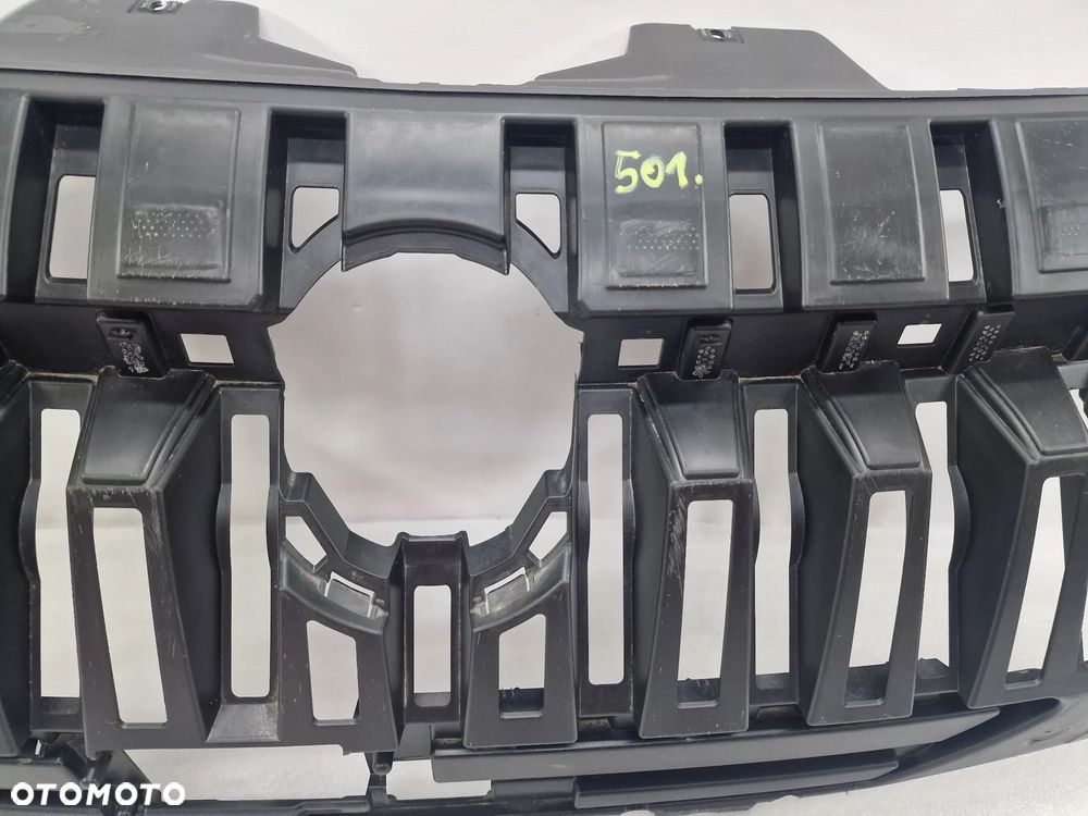 VW ID3 ID-3 19- STELAŻ / WZMOCNIENIE ATRAPY / GRILLA PRZEDNIEGO PRZÓD , NR 10A807231 , NR AUKCJI GL501 - 9