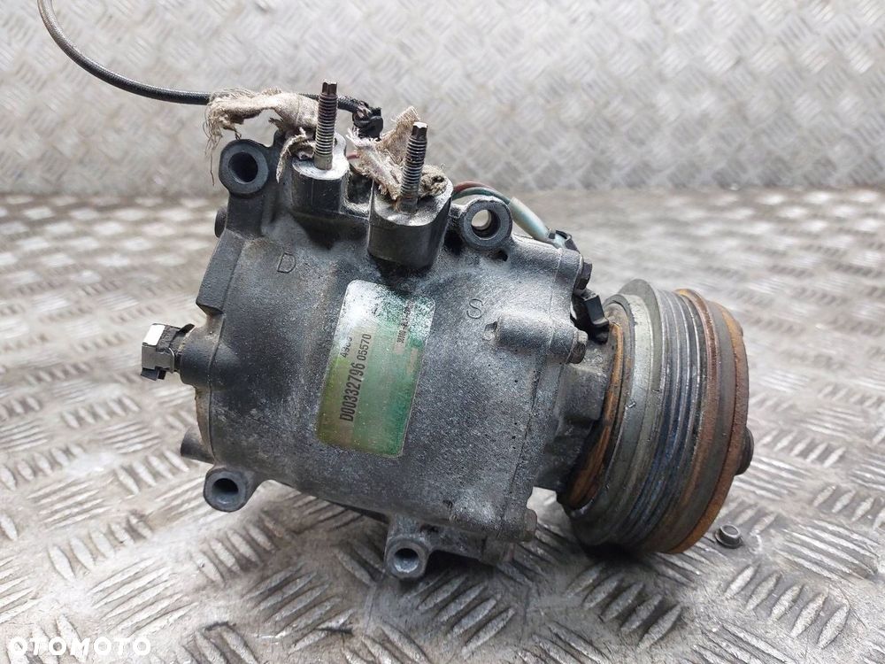 SPRĘŻARKA KOMPRESOR KLIMATYZACJI HONDA CIVIC VII 1.6 16V 38800-PLA-E02 - 1
