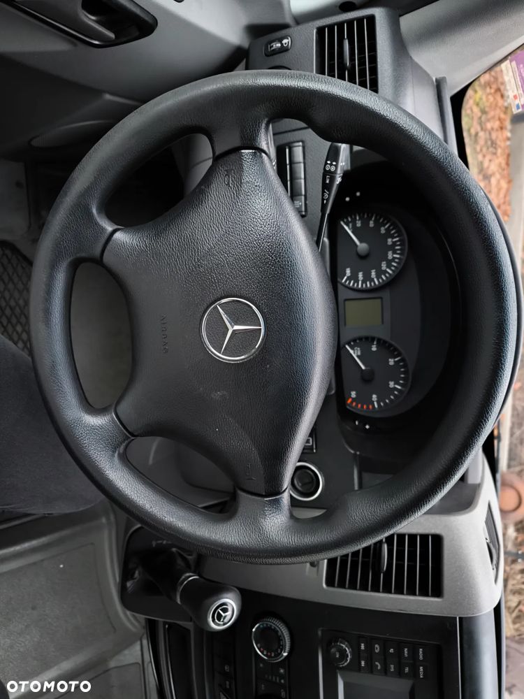 Mercedes-Benz Sprinter 906.211 7G-TRONIC Plus - 15