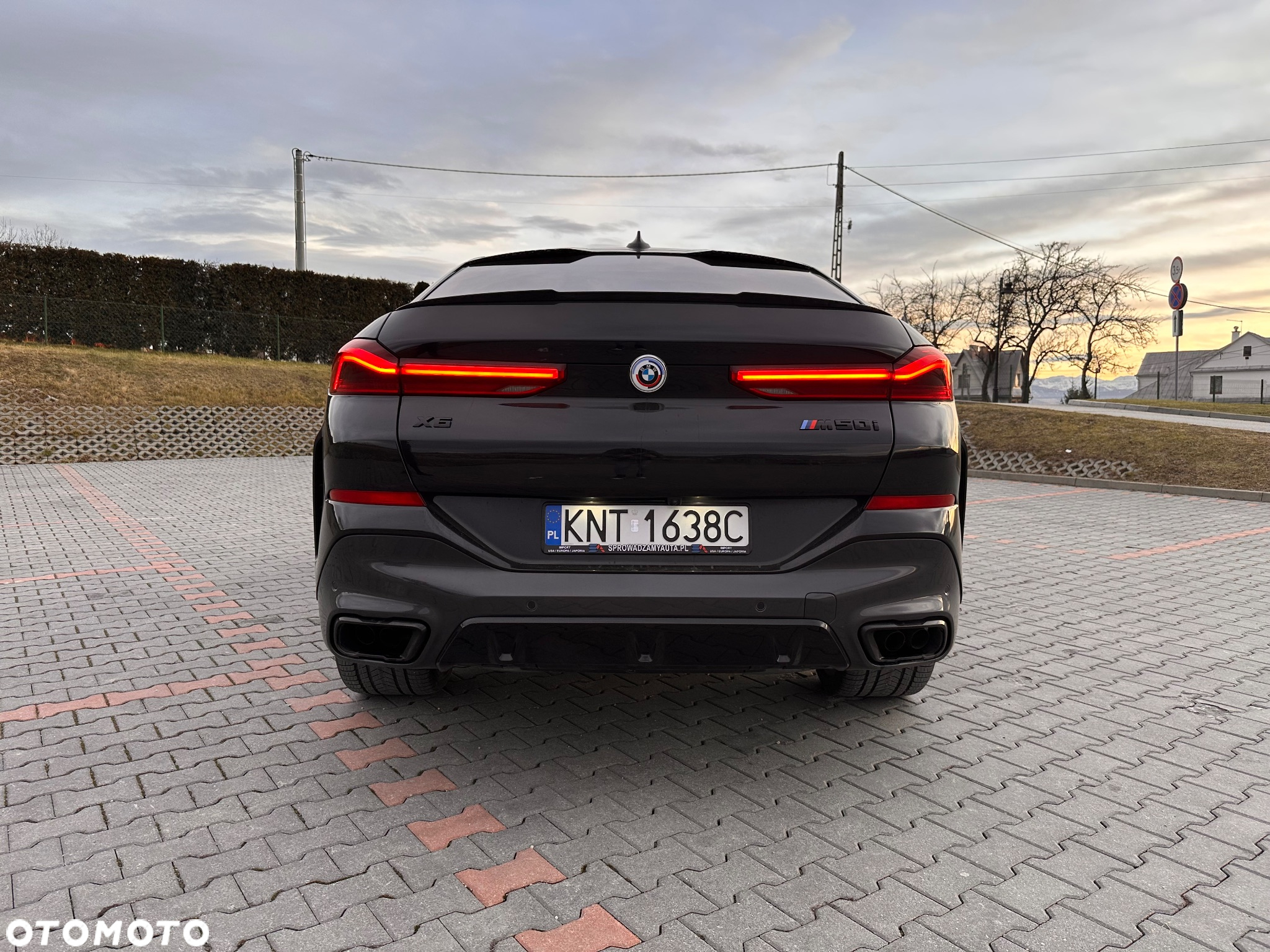 BMW X6 M50i - 19