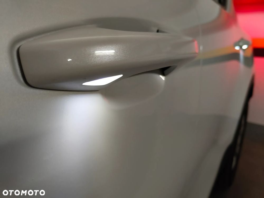Volvo XC 40 T2 Momentum Pro - 29