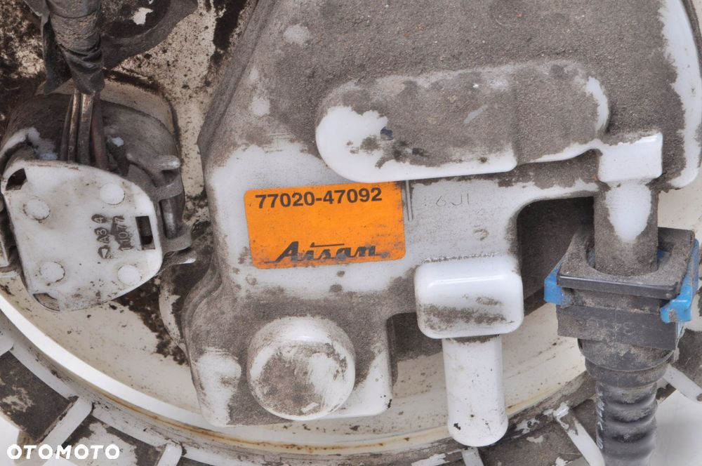 LEXUS CT 200h 1.8 16V  POMPA PALIWA 77020-47092 - 6