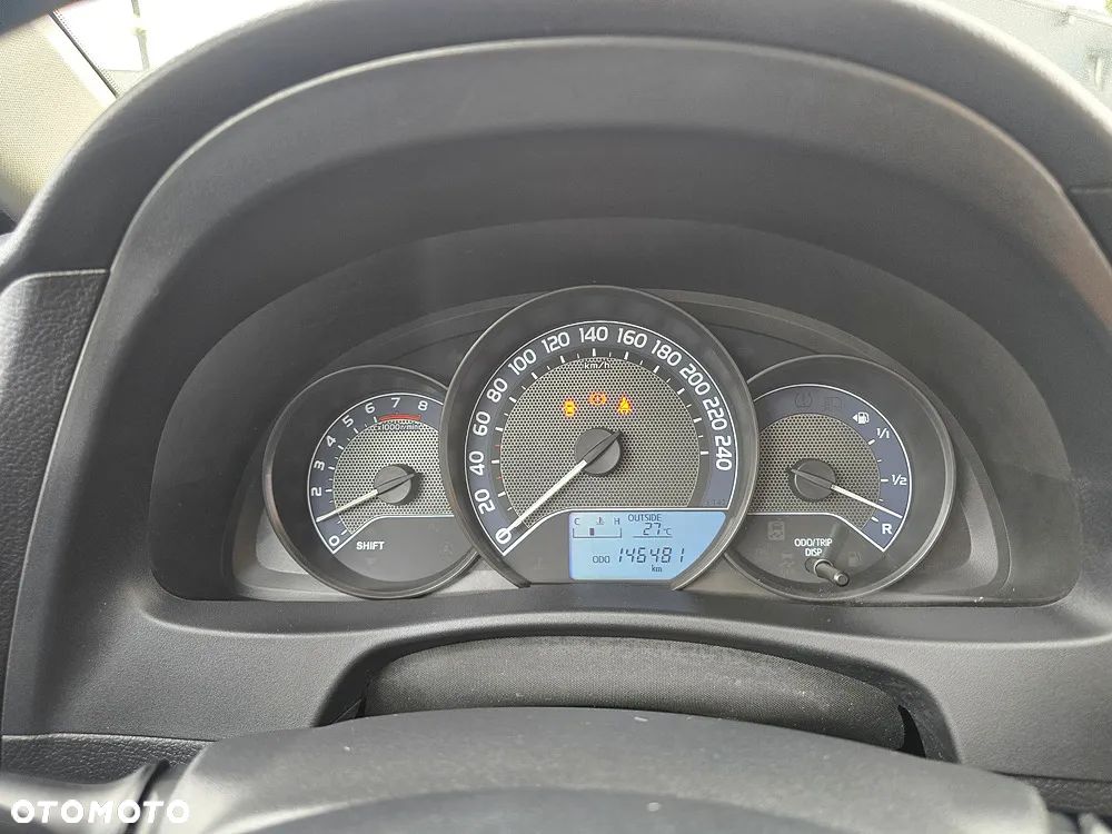Toyota Auris 1.33 Dual-VVT-i Comfort - 28