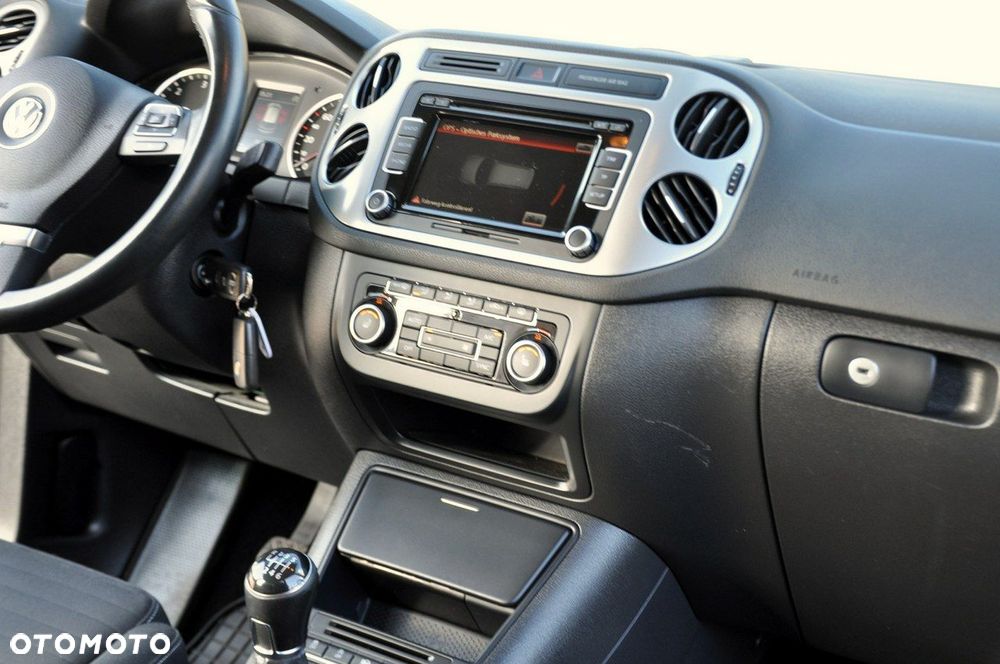 Volkswagen Tiguan - 27