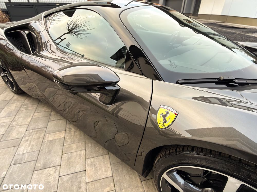 Ferrari SF90 Stradale - 20