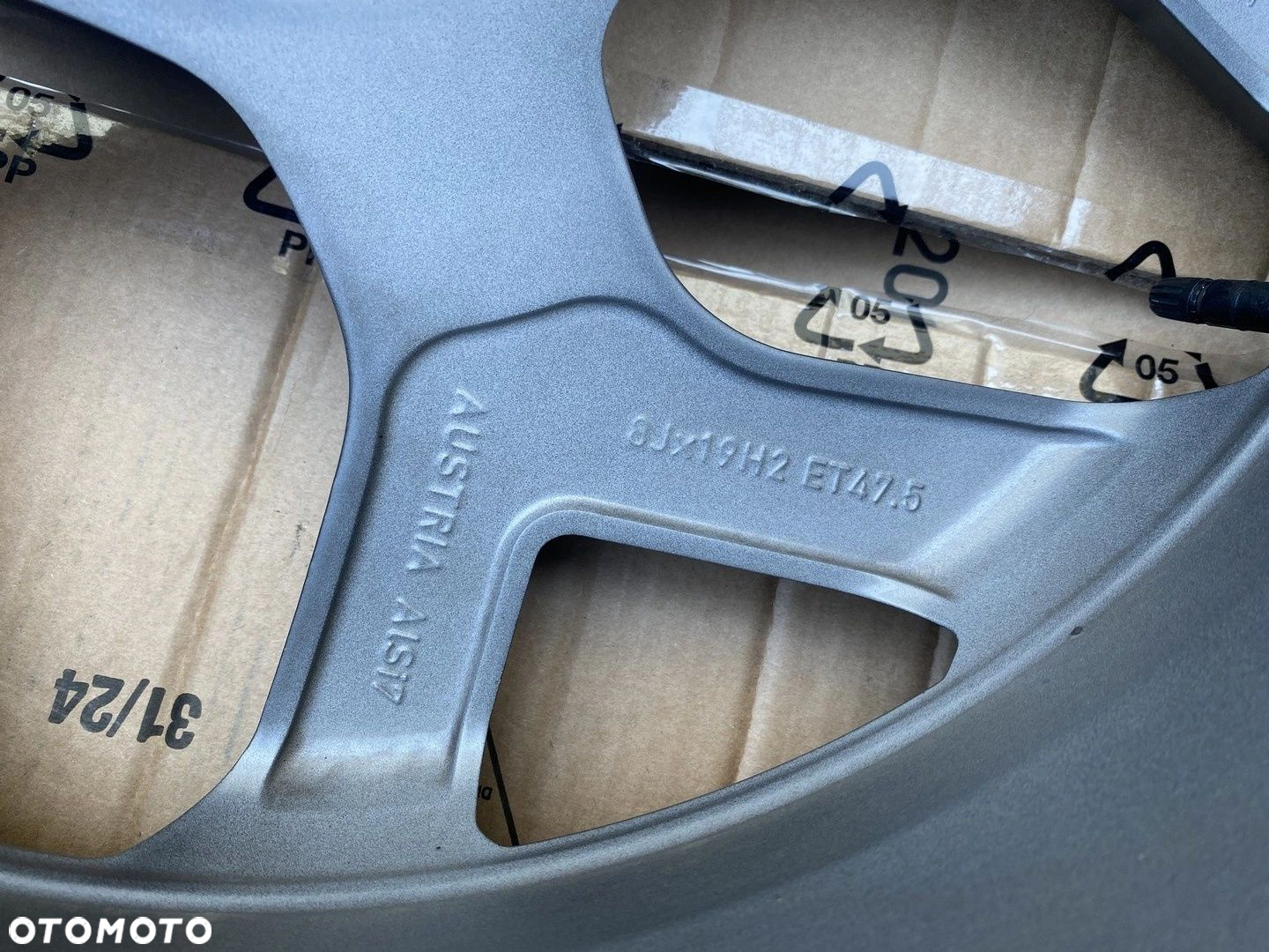 FELGA ALUMINIOWA FORD PUMA ST M1TJ-1007-EA 8JX19H2 ET47,5 5X108 - 4