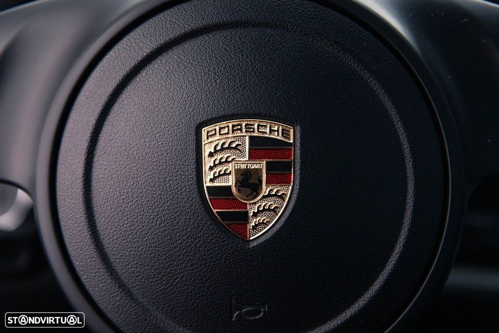 Porsche Panamera Standard - 30