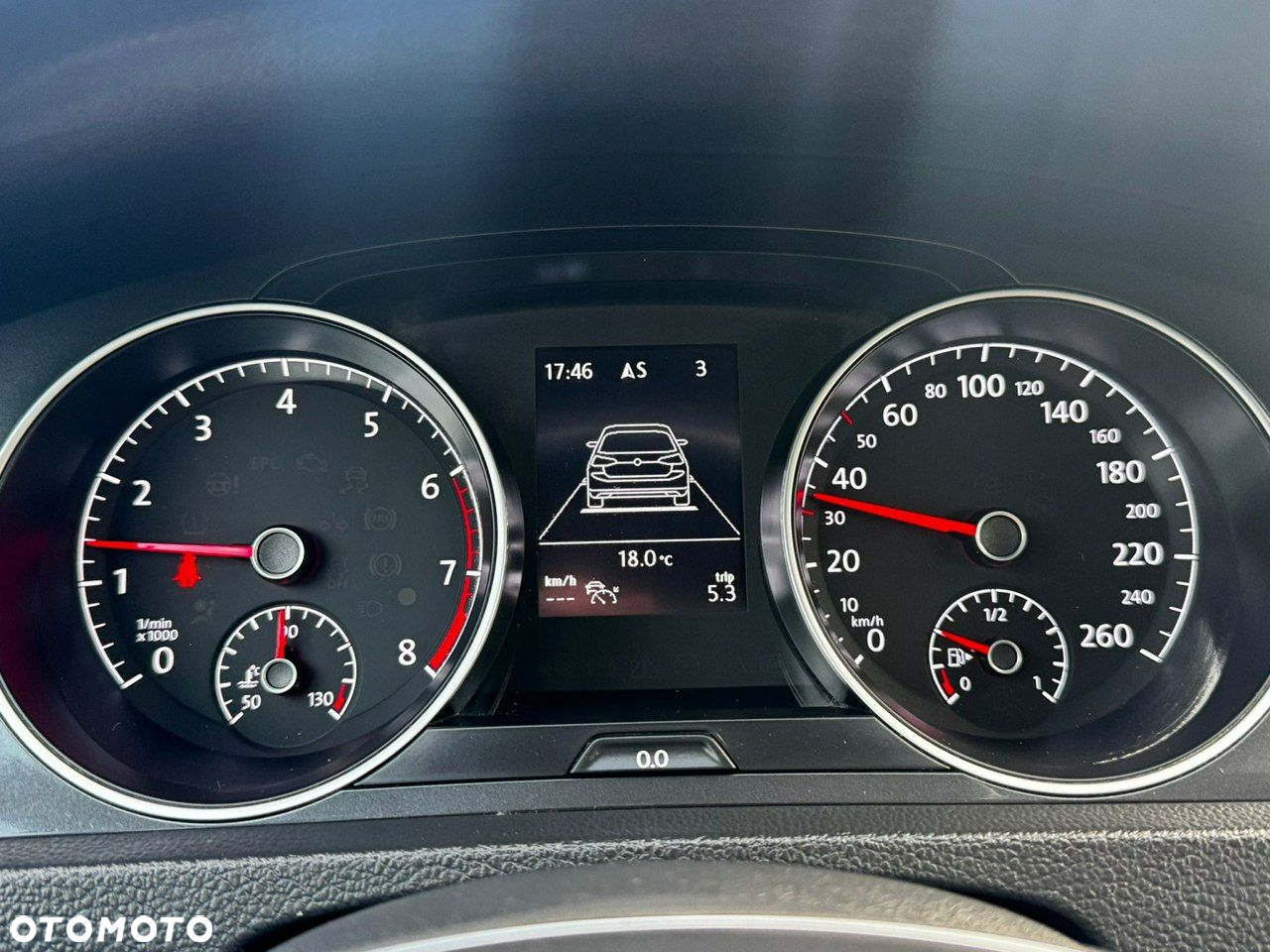 Volkswagen Golf - 18