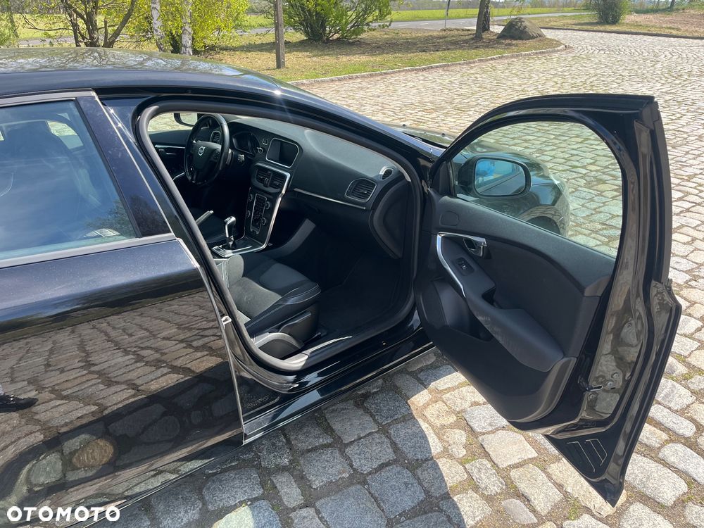 Volvo V40 T2 Kinetic - 10