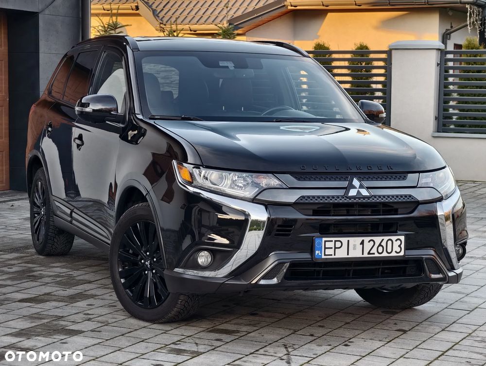 Mitsubishi Outlander 2.4 4WD CVT Intense - 29