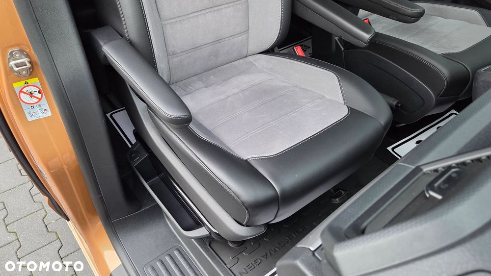 Volkswagen Multivan 2.0 TDI L1 Highline 4Motion DSG - 9