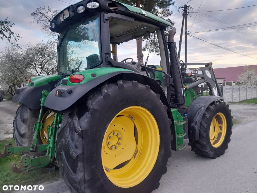 John Deere 6105R - 4