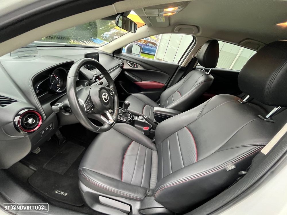 Mazda CX-3 1.5 Sky.Excellence Navi - 25