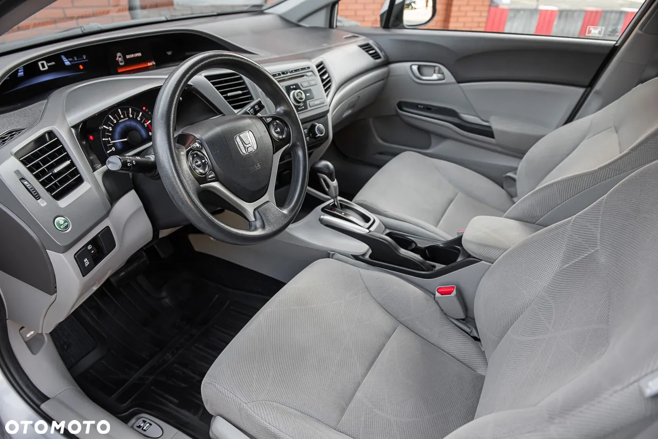 Honda Civic 1.8 Executive - 15