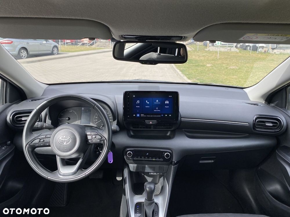 Toyota Yaris - 13