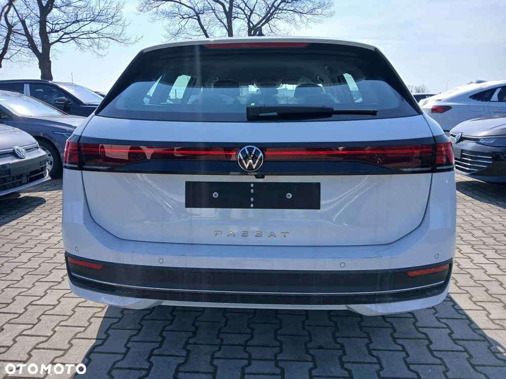 Volkswagen Passat - 6