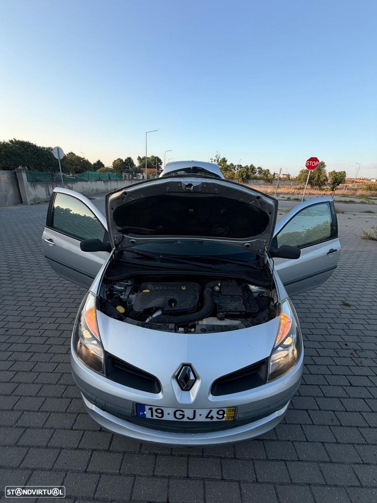 Renault Clio 1.5 dCi GTs - 11