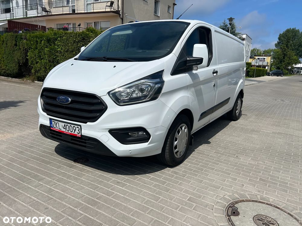 Ford Transit Custom - 8