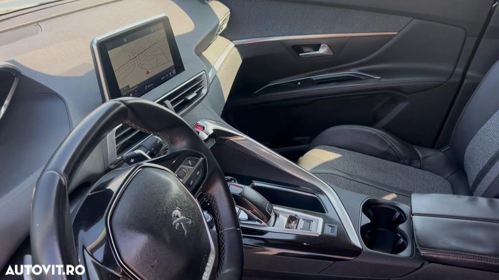 Peugeot 5008 - 13