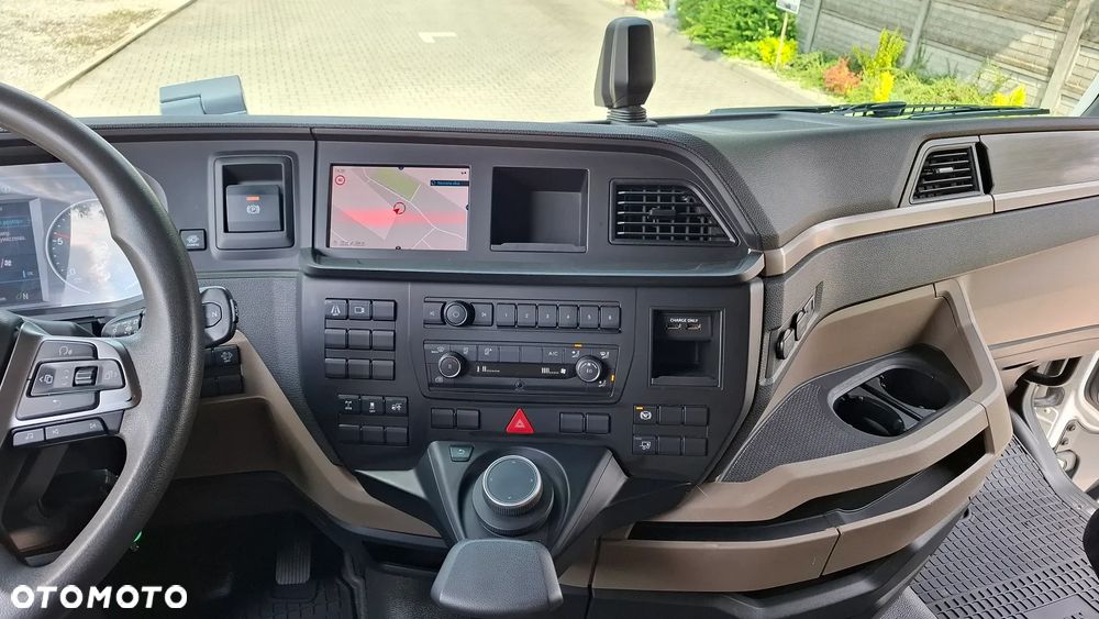MAN TGX 18.510 / HYDRAULIKA / NAVI / FULL LED / SALON PL - 33