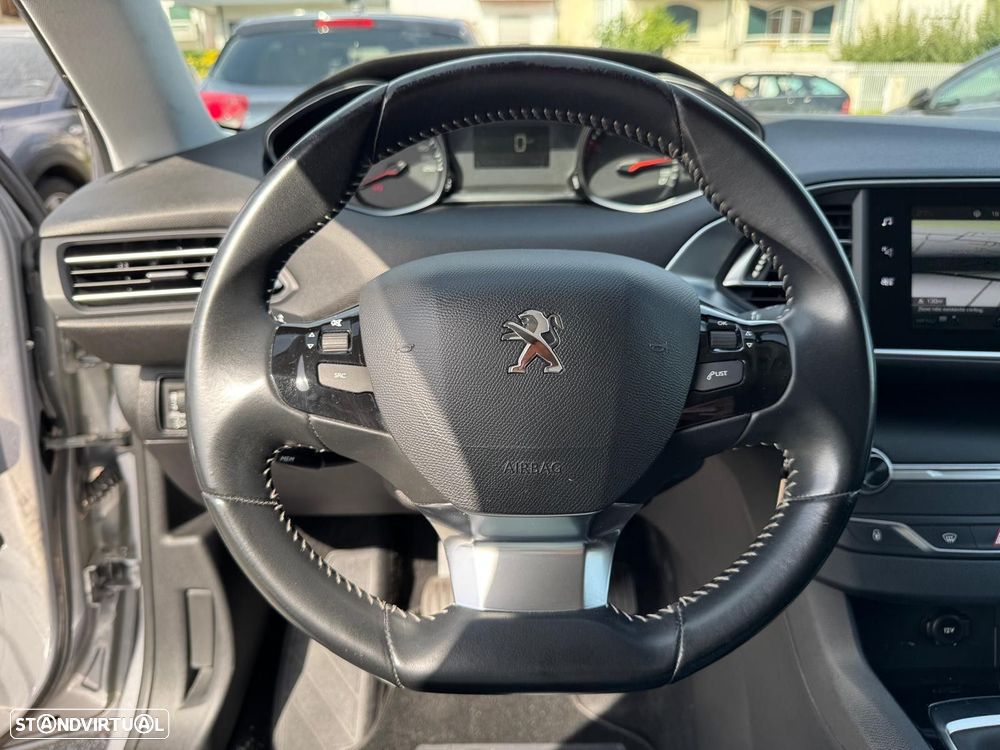 Peugeot 308 SW 1.5 BlueHDi Style - 20